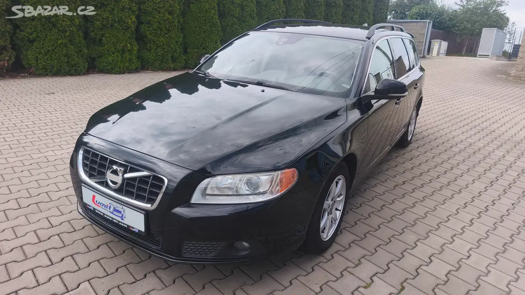 Volvo V70, 2.5 T REZERVACE